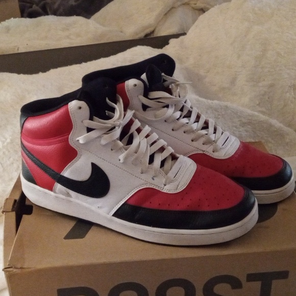 Nike Mens 13 Court Vision Shoes Mid 2021 Red Black White DM1186-600 - Picture 1 of 4